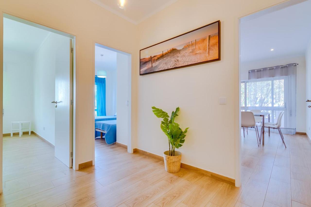 Quarteira 2Br - Near The Beach At Homesbyfc Ngoại thất bức ảnh